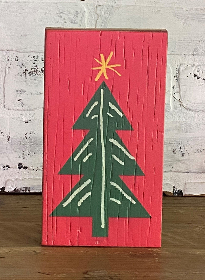 Christmas holiday decor tree blocks block wood paint hang hanging stand standing cute red green star