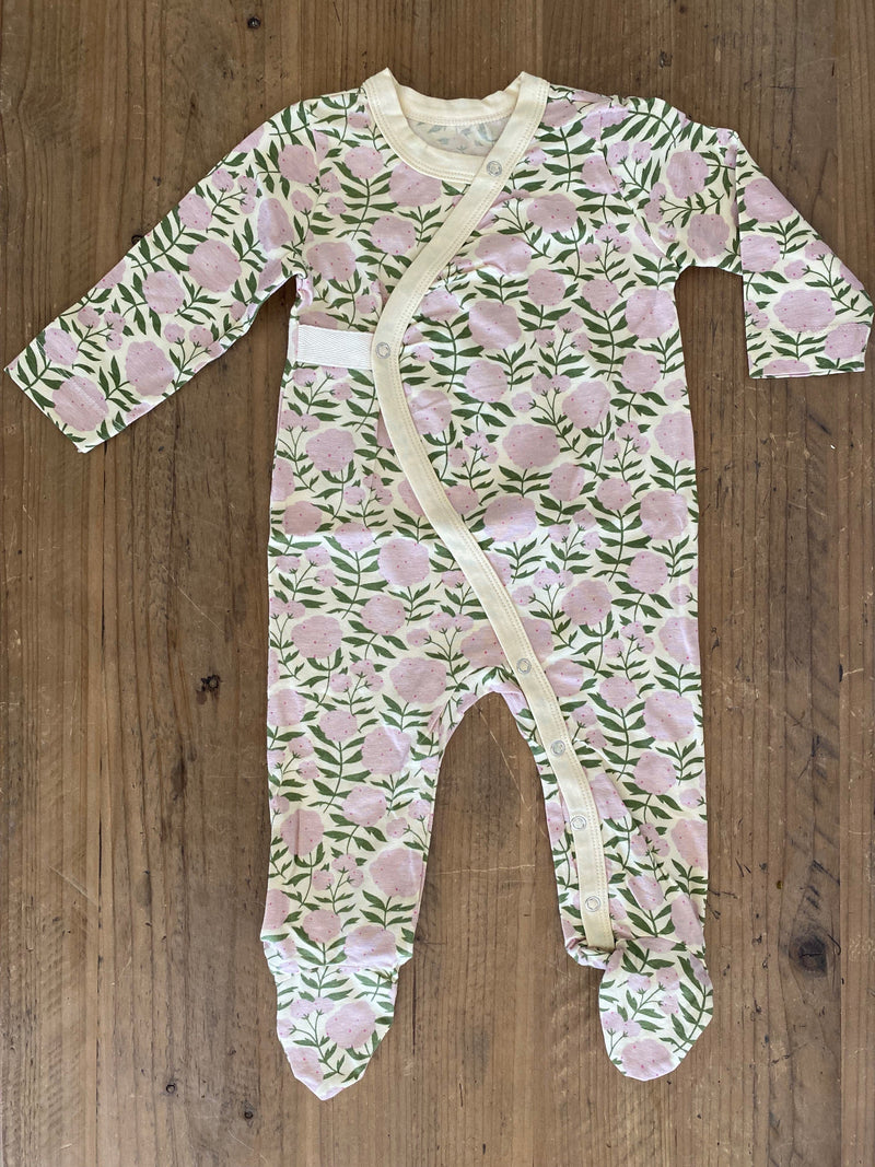 baby pajamas clothes footy footies jammies floral flower flowers snaps snap comfy white pink green