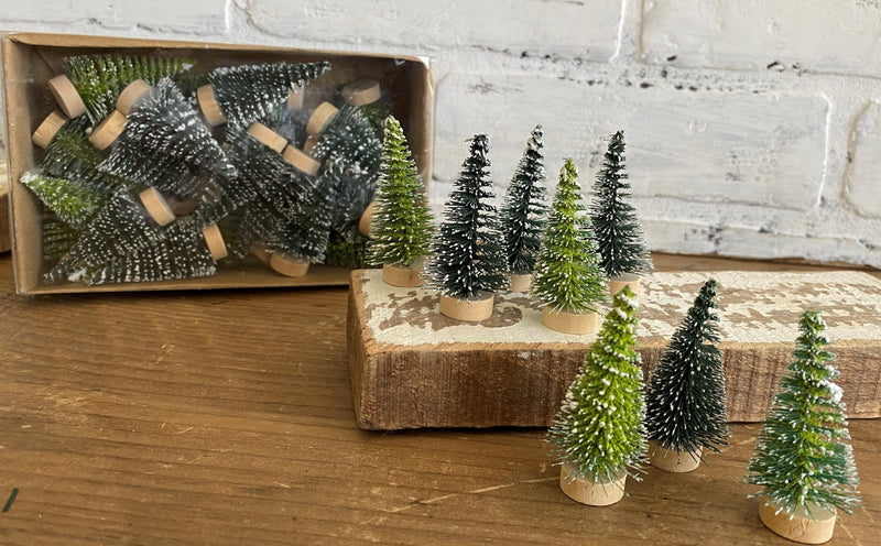 christmas holiday festive tree trees flocked snow mini sisal bottle brush wood decor 