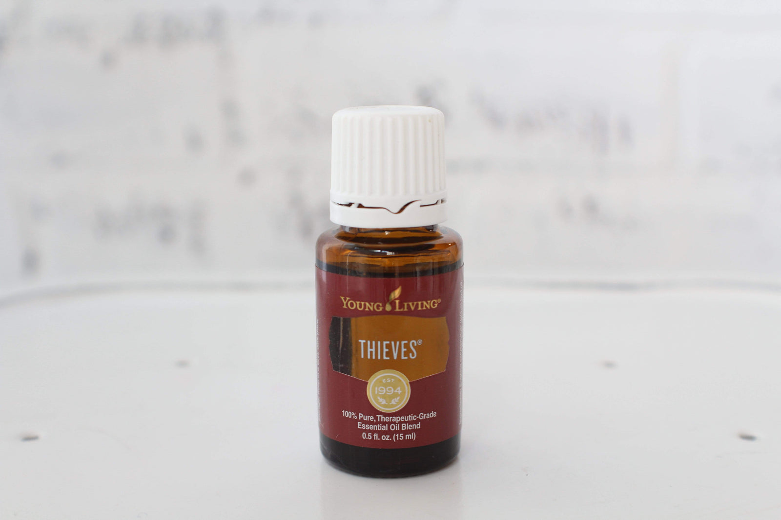 Young Living Young Thieves 15ml 5本セット Amazon.com: Young Living Thieves Essential Oil Blend | 15 ml