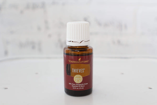 Thieves Essential Oil Young Living 15 mL